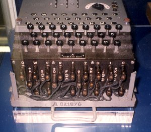 Die Enigma in der Ausf�hrung mit 3 Walzen